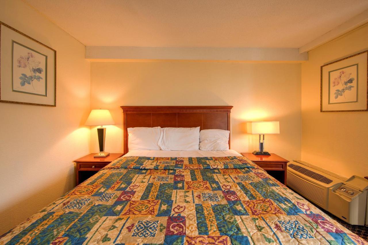 Hotel Travel
